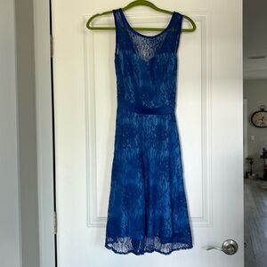 Ladies Sleeveless Dress, Large, Lace Overlay